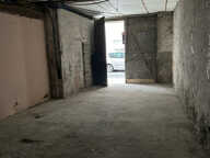 Nay hyper centre garage de 50m² — photo 2