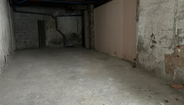 Parking  à vendre Nay 64800