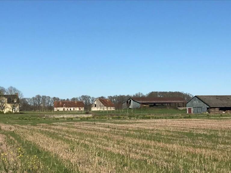 Terrain à construire  1930000 m²  — photo 1