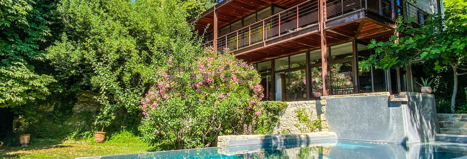 Maison 8 Pièces 300 m² à vendre à Uzès (30700)