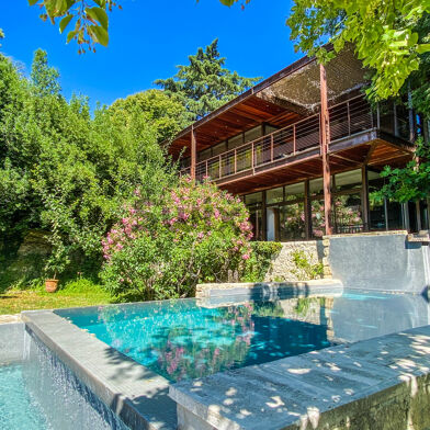 Maison 8 pièces 2730000 €