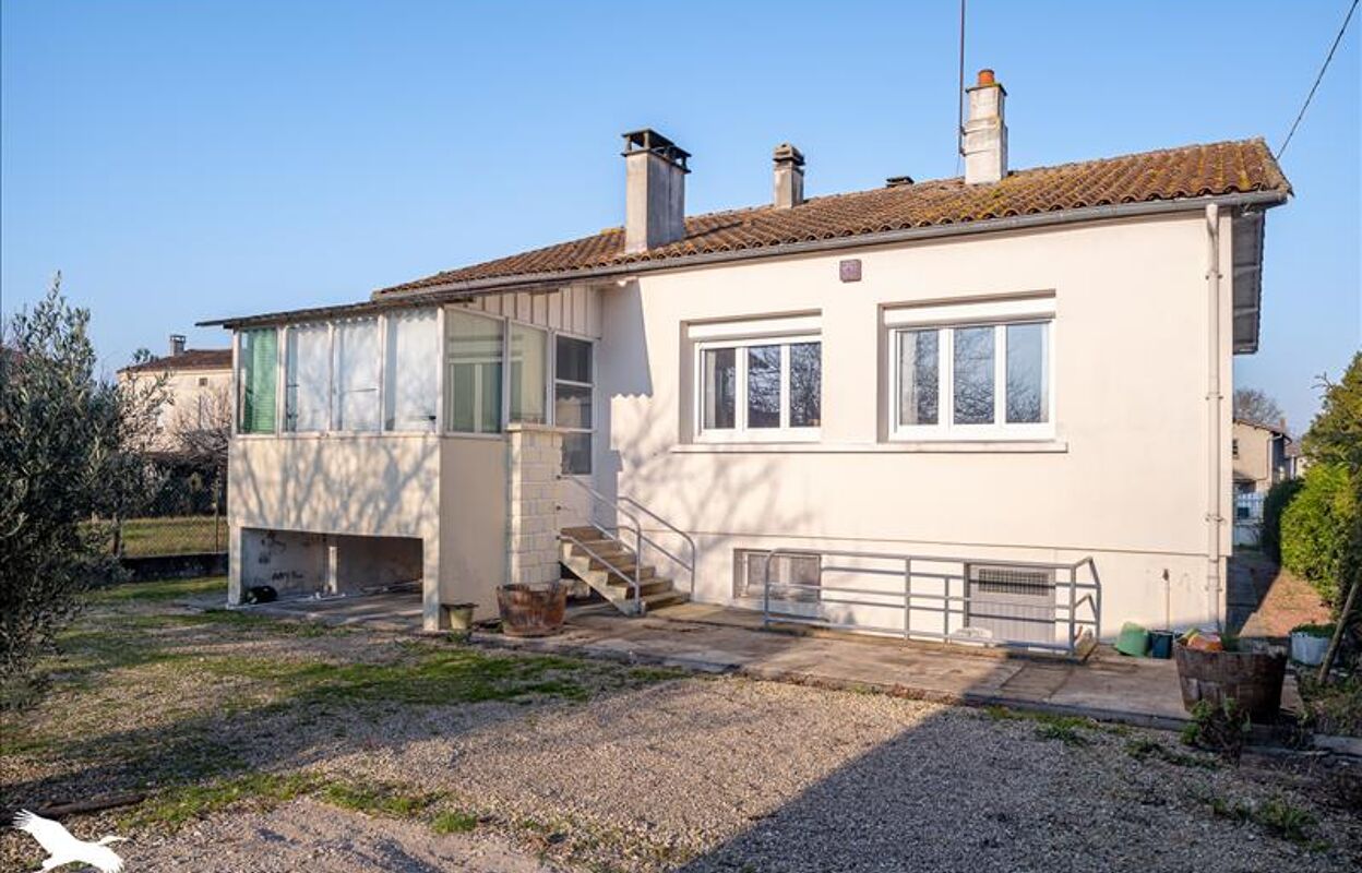 maison 5 pièces 90 m2 à vendre à Matha (17160)