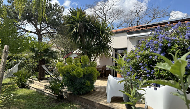 Villa / Maison 4 pièces  à louer Royan 17200