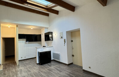 location appartement 530 € CC /mois à proximité de Pierrelatte (26700)