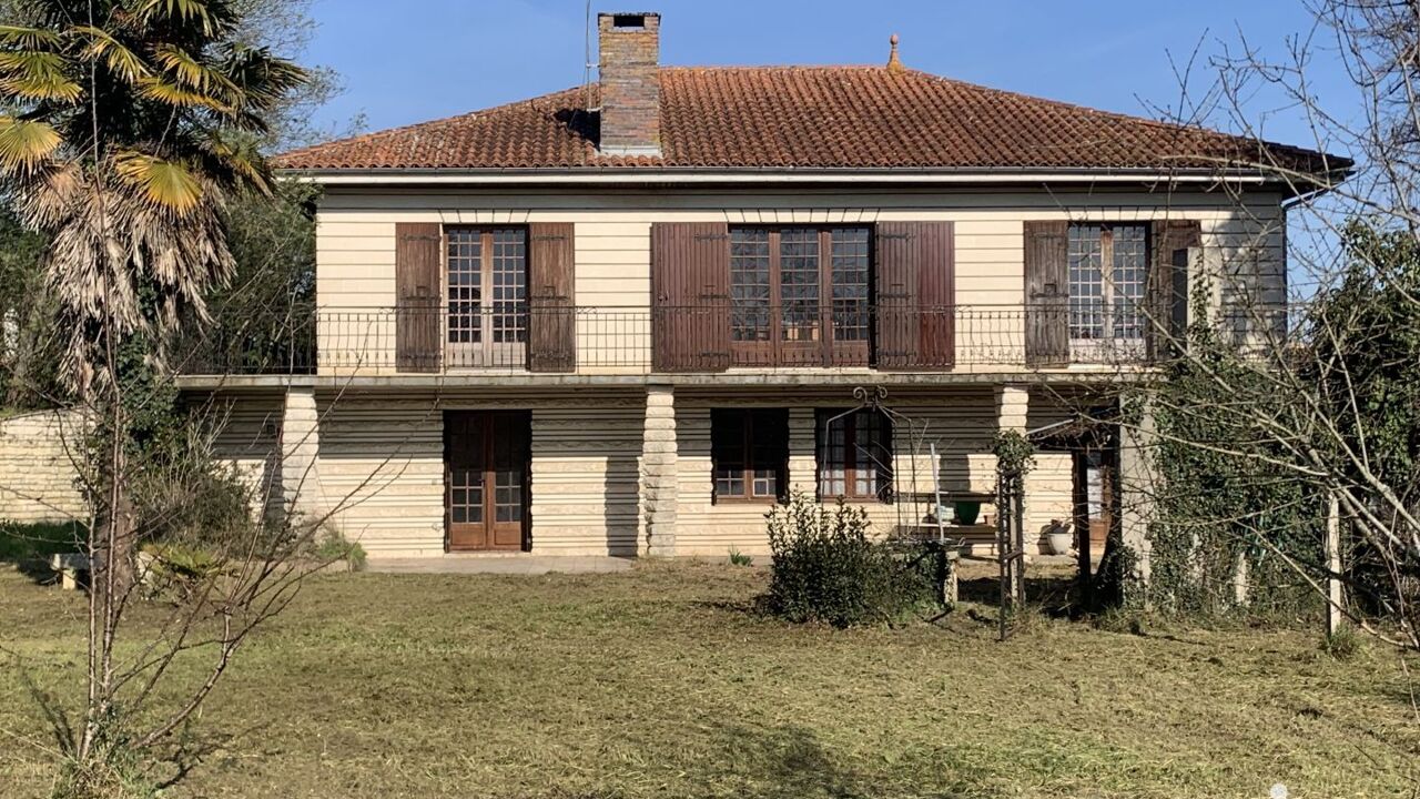 maison 9 pièces 214 m2 à vendre à Le Grand-Village-Plage (17370)