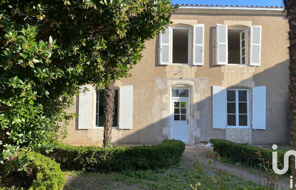maison 7 pièces 169 m2 à vendre à Luçon (85400)