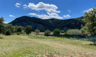 Terrain  1496 m² à vendre à Vallon-Pont-d'Arc (07150)