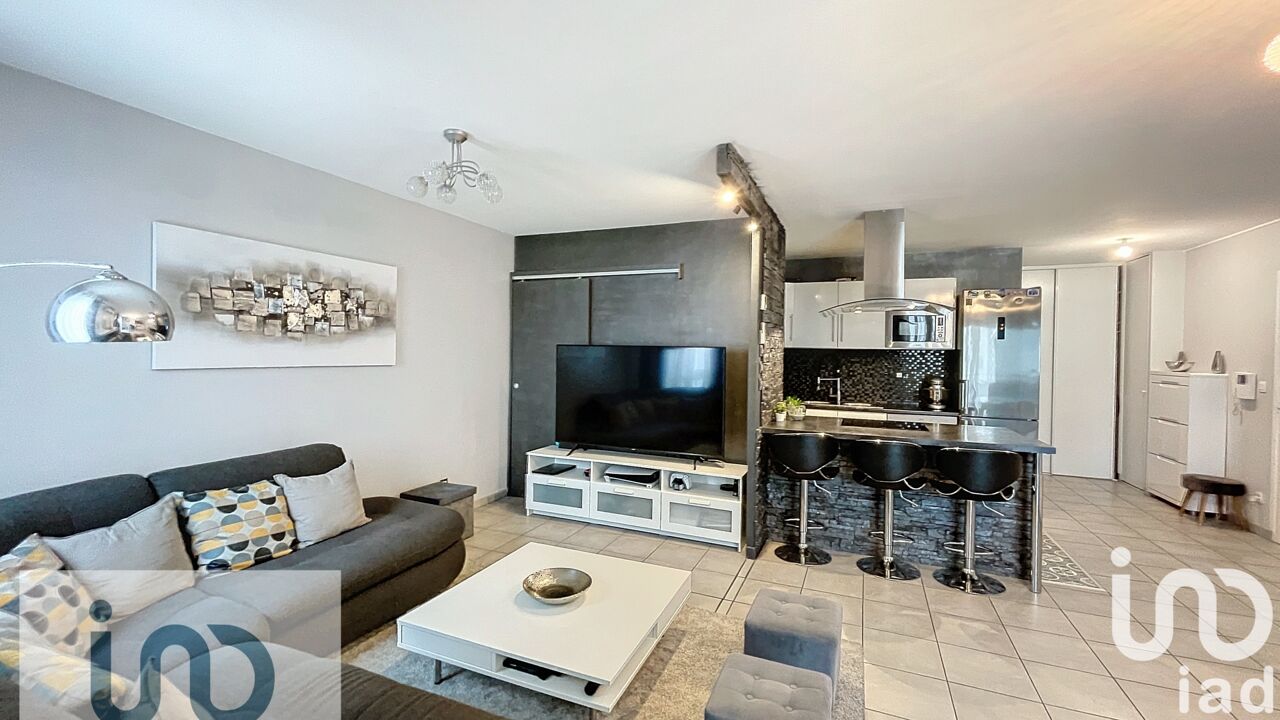appartement 3 pièces 73 m2 à vendre à Saint-Fons (69190)