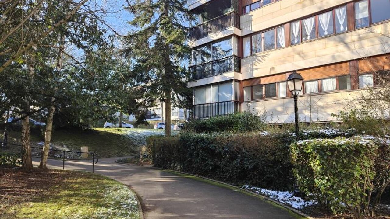 appartement 4 pièces 96 m2 à vendre à Fontenay-le-Fleury (78330)