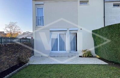 vente maison 255 000 € à proximité de Périgny (94520)