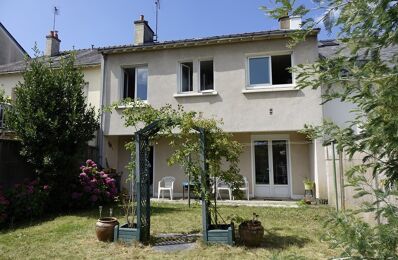 vente maison 309 500 € à proximité de Notre-Dame-du-Pé (72300)