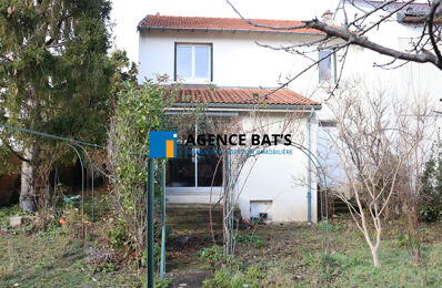 vente maison 239 000 € à proximité de La Roche-Noire (63800)