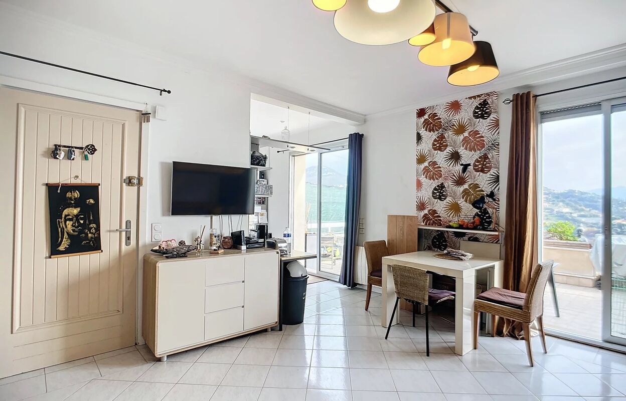 appartement 2 pièces 51 m2 à vendre à Nice (06100)