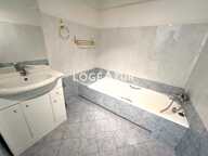 VENTE APPARTEMENT 2 CHAMBRES - GARAGE -  ANTIBES CENTRE VILLE - — photo 3