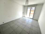 VENTE APPARTEMENT 2 CHAMBRES - GARAGE -  ANTIBES CENTRE VILLE - — photo 4