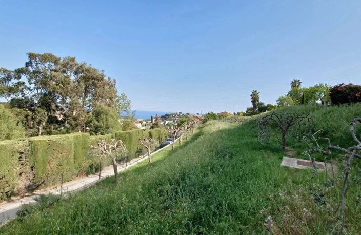 Terrain Saint Antoine de Ginestière avec permis 140 m2 — photo 2