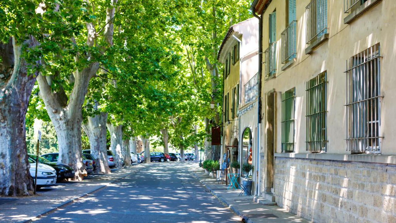 divers  pièces 70 m2 à vendre à Saint-Rémy-de-Provence (13210)