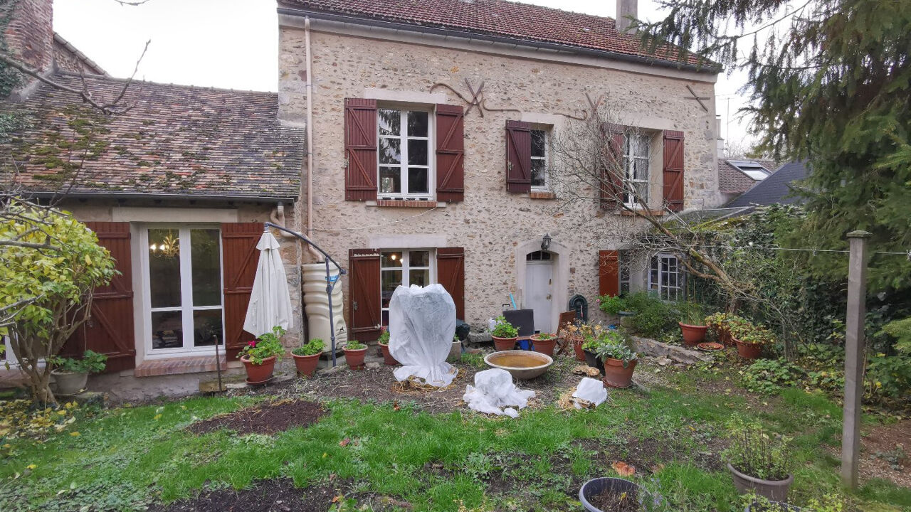 maison 5 pièces 140 m2 à Sermaise (91530)