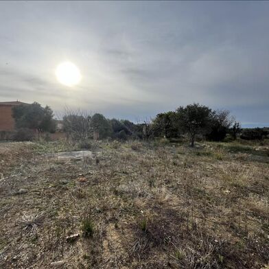 Terrain  243800 €