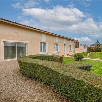 Maison 6 pièces 243800 €