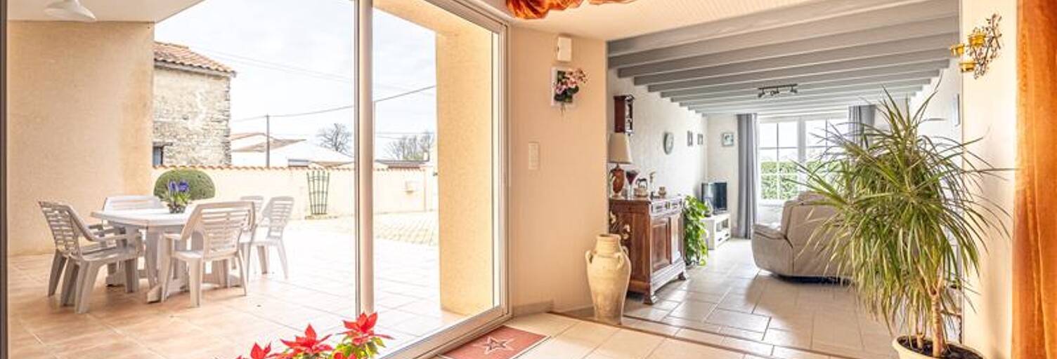 Maison 6 Pièces 141 m² à vendre à Mauzé-sur-le-Mignon (79210)