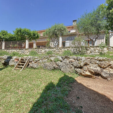 Maison 5 pièces 598000 €