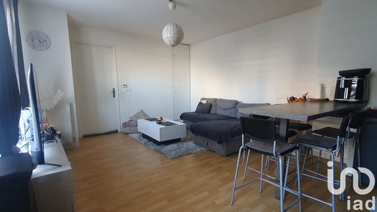 appartement 3 pièces 60 m2 à vendre à Villecresnes (94440)