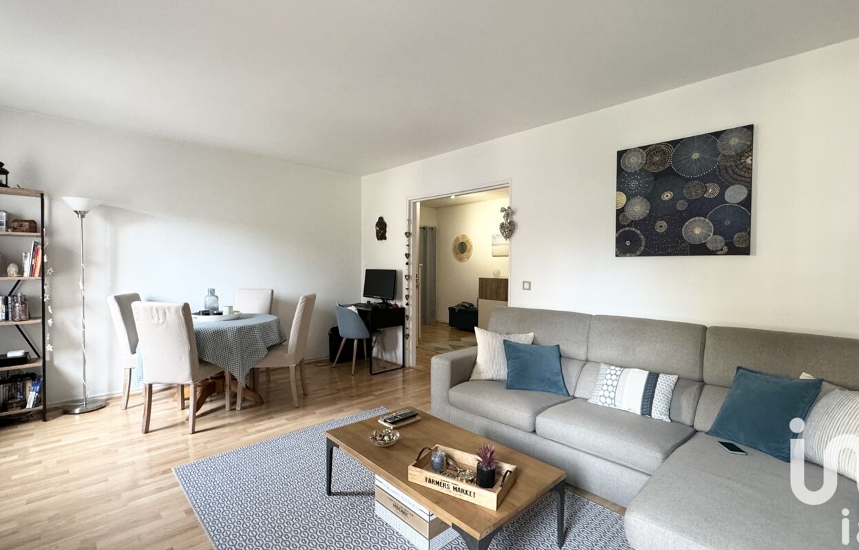 appartement 3 pièces 76 m2 à vendre à Thiais (94320)