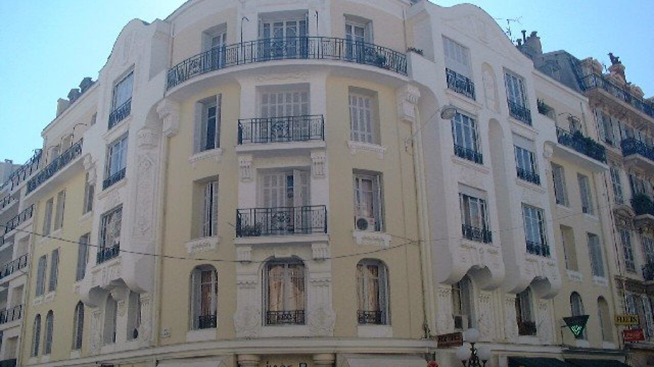 appartement 4 pièces 133 m2 à louer à Nice (06000)