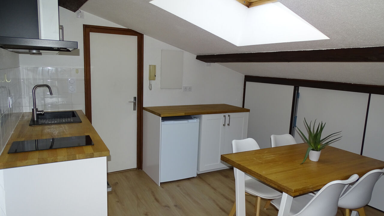 appartement 1 pièces 37 m2 à louer à Moirans-en-Montagne (39260)