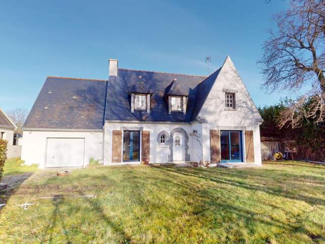 Maison À Vendre 136 m² 5 chambres — photo du bien