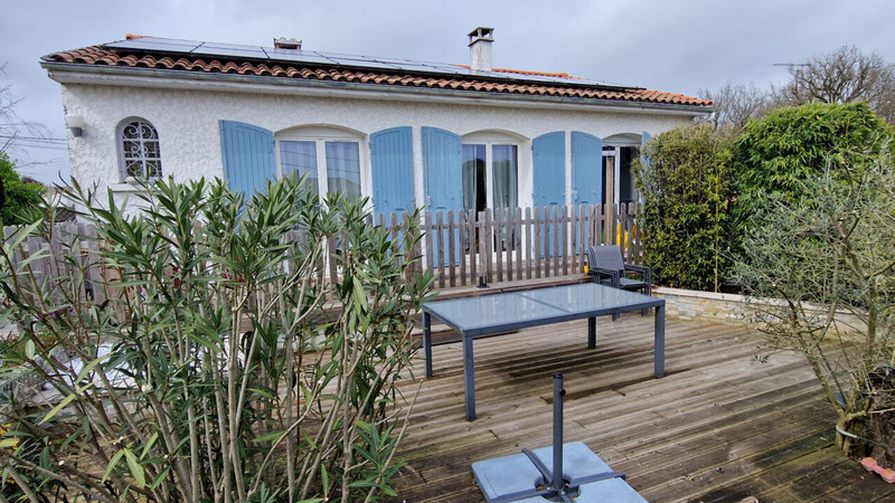 maison 6 pièces 141 m2 à vendre à Dompierre-sur-Mer (17139)