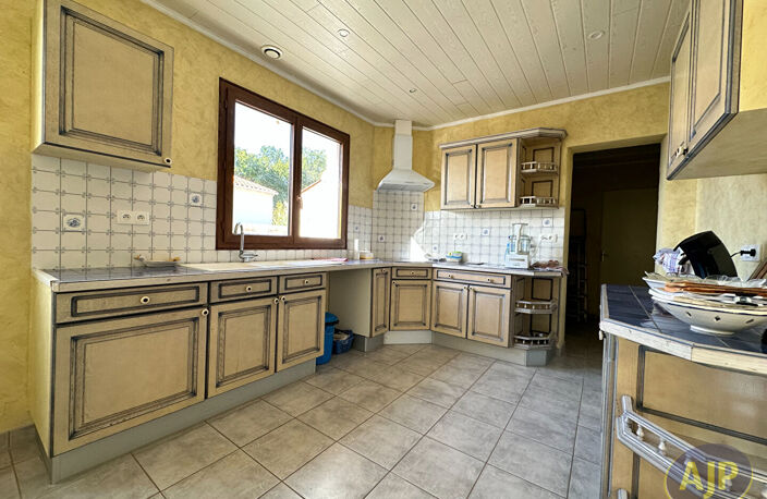 Maison de plain-pied centre BREUILLET — photo 2