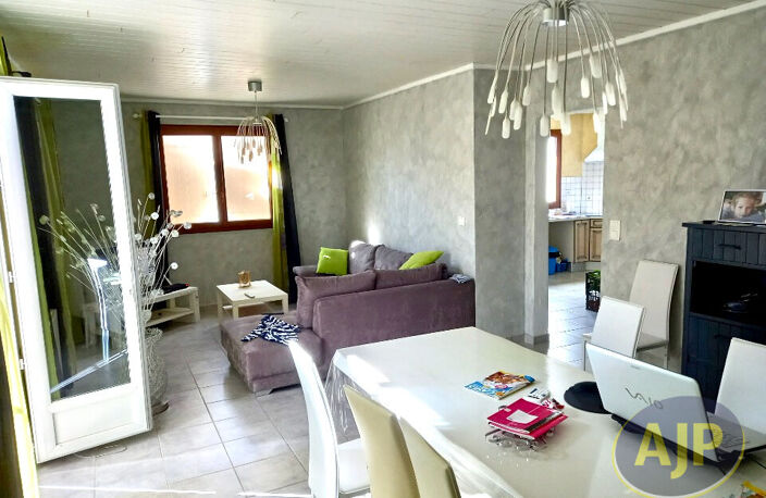 Maison de plain-pied centre BREUILLET — photo 4