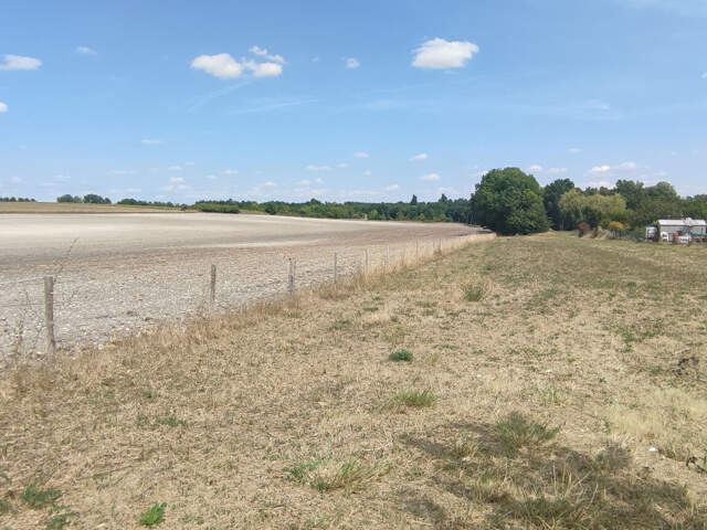 Terrain au calme de 2350 m2 — photo du bien