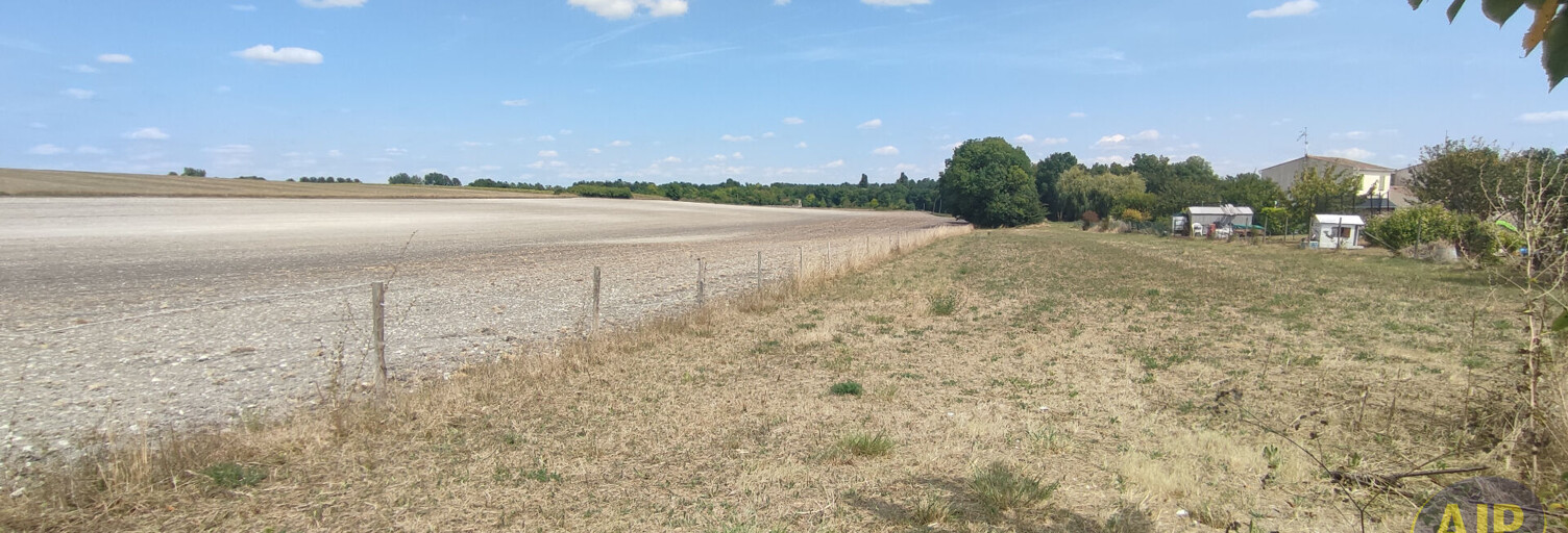 Terrain  2350 m² à vendre à Colombiers (17460)