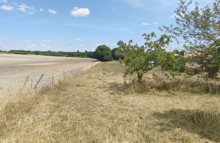 Terrain au calme de 2350 m2 — photo 2
