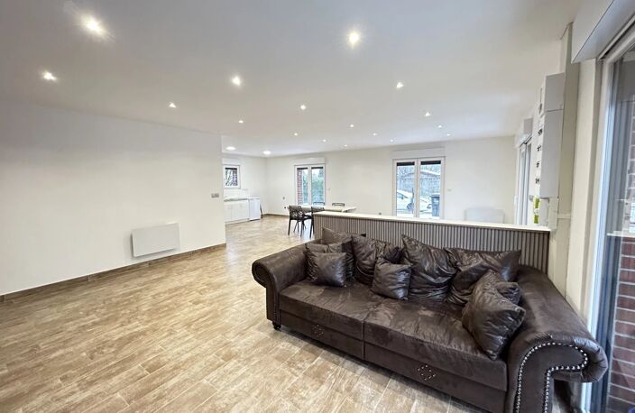 Vente maison 4 pièces 100 m² Hautmont (59330) — photo 2