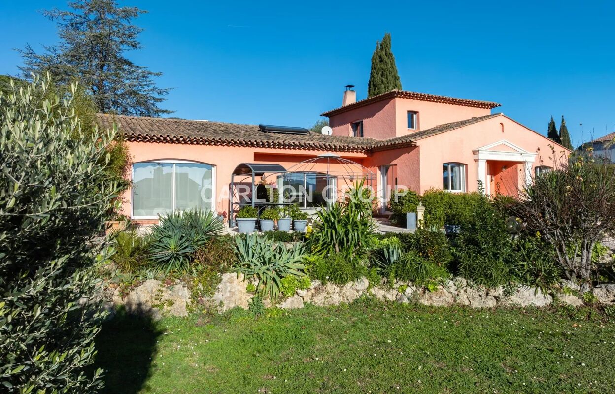 maison 6 pièces 200 m2 à vendre à Mougins (06250)