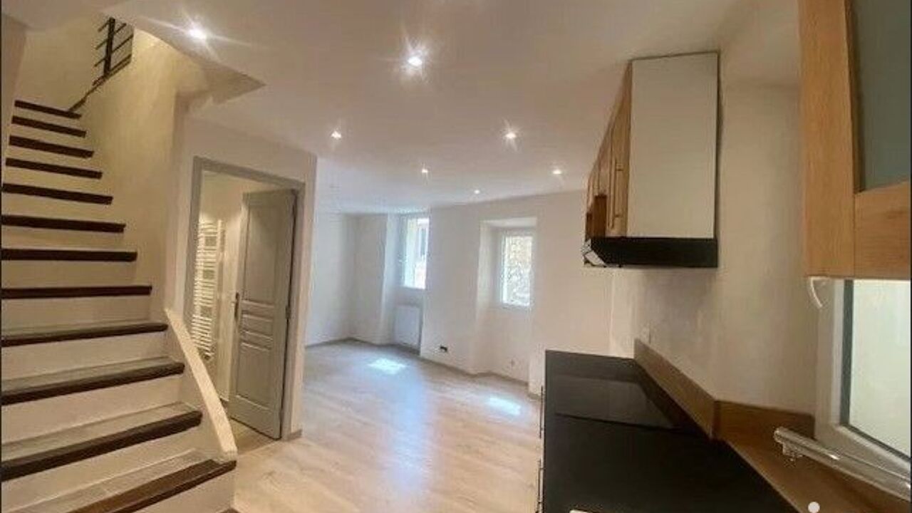 appartement 3 pièces 45 m2 à vendre à Châteauneuf-Grasse (06740)