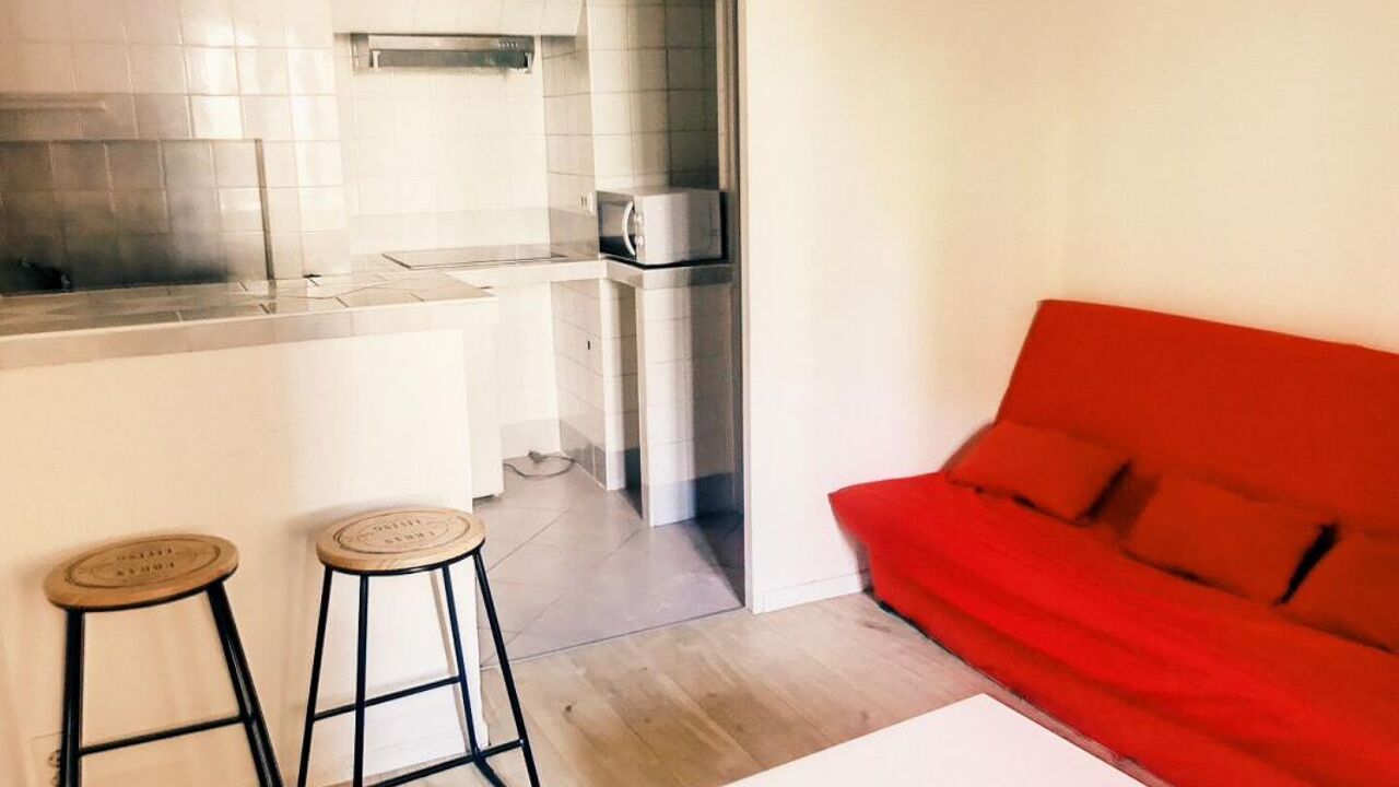 appartement 2 pièces 29 m2 à vendre à Nîmes (30000)