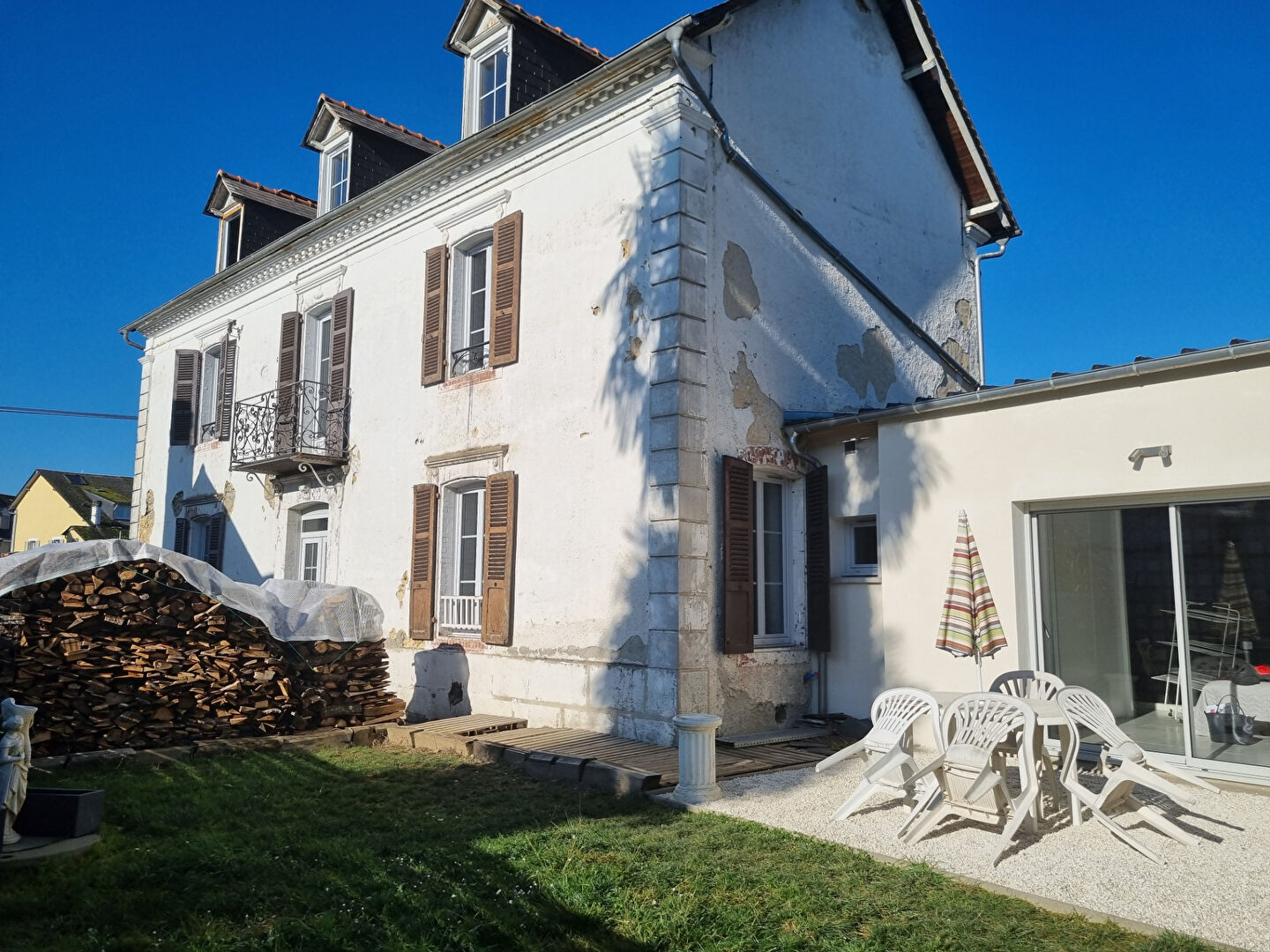 Villa / Maison  T5 à vendre Pontacq 64530