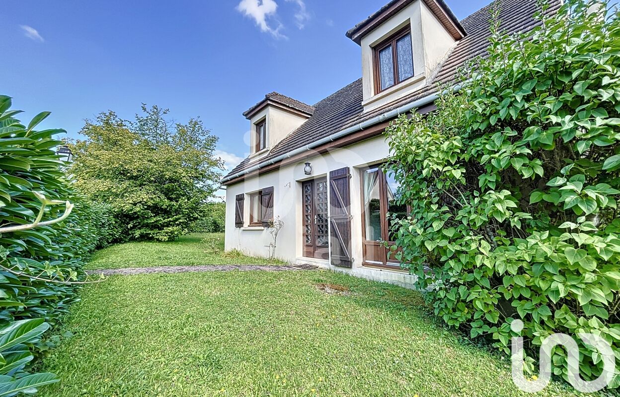 maison 7 pièces 118 m2 à vendre à Ponthévrard (78730)