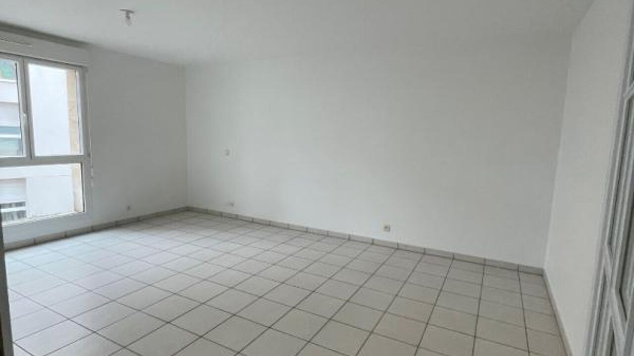 appartement 3 pièces 70 m2 à louer à Bordeaux (33100)