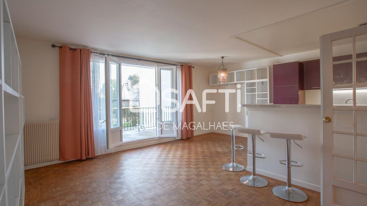 appartement 3 pièces 71 m2 à vendre à Le Mesnil-Saint-Denis (78320)