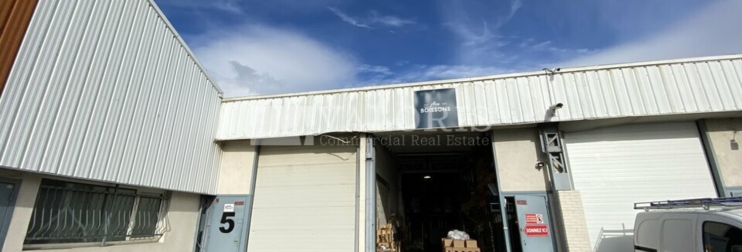 Commerce  1351 m² à louer à Vénissieux (69200)