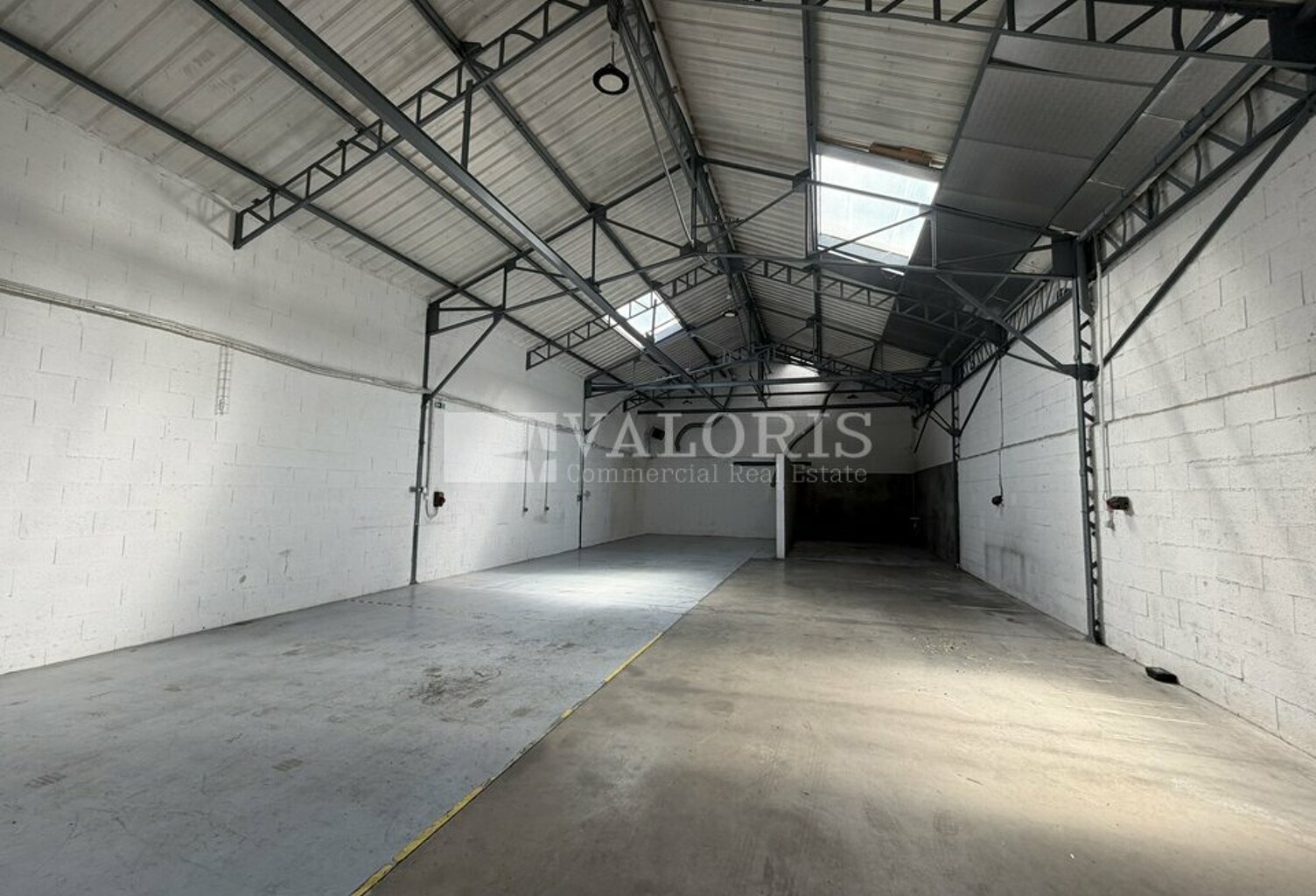 LOCAL D'ACTIVITE - ATELIER à LOUER — photo 1
