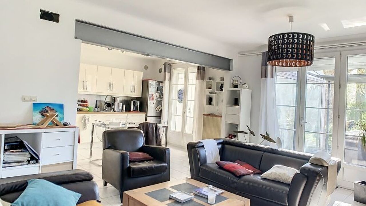 maison 5 pièces 142 m2 à vendre à Saint-Avertin (37550)
