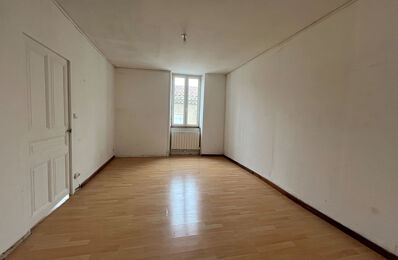 location appartement 430 € CC /mois à proximité de Saint-Georges-les-Bains (07800)