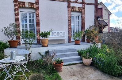 vente maison 255 000 € à proximité de Auneuil (60390)